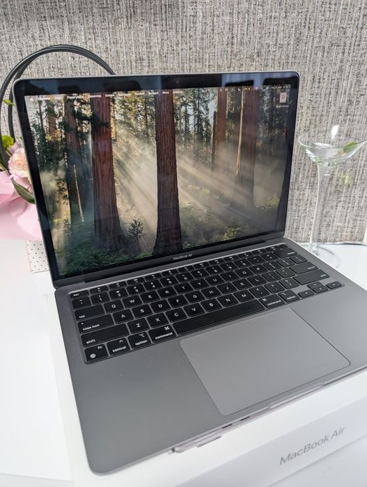 Macbook Air M1 8/512 97%