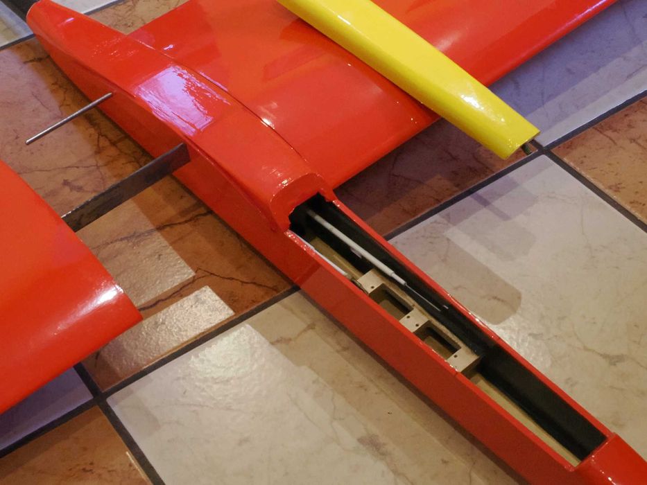 model szybowca RC rozpiętość 194 cm, dł 121 cm, w idealnym stanie