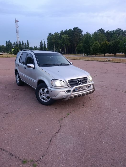 Продам Мерседес мл 163 2.7дизель .