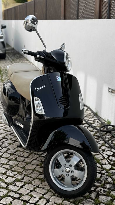 VESPA GT 200 3000km como nova