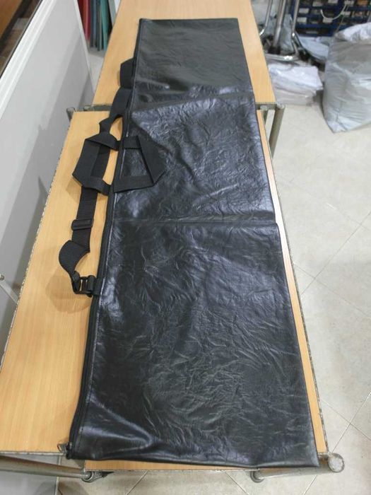 Bolsa comprida para transporte em pele sintética