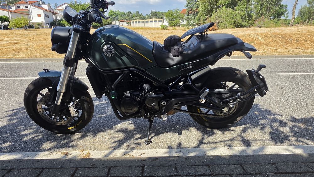 Benelli Leoncino 500 (2022) – Excelente Mecânica, 18.000 km