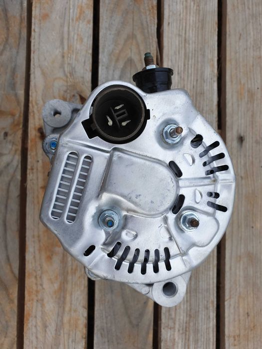 Toyota alternador 12V 80A
