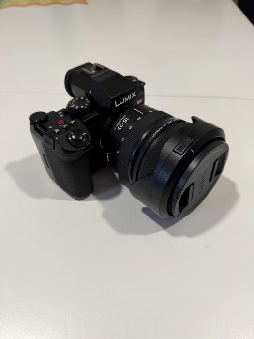 Panasonic Lumix S5 II + Lente Lumix S PRO 16-35mm