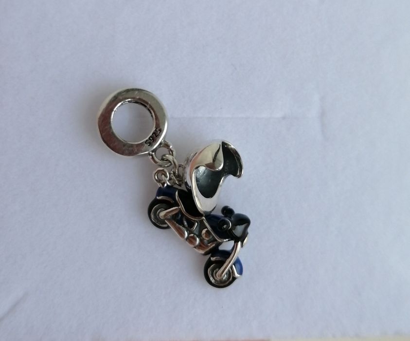 Подарунок чоловіку підвіска мотоцикл, шолом мото кулон шарм срібний