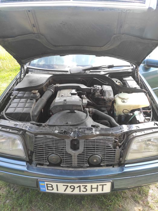 Mercedes-Benz w202 c180