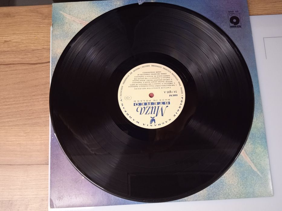 Captain Singleton Melodies winyl