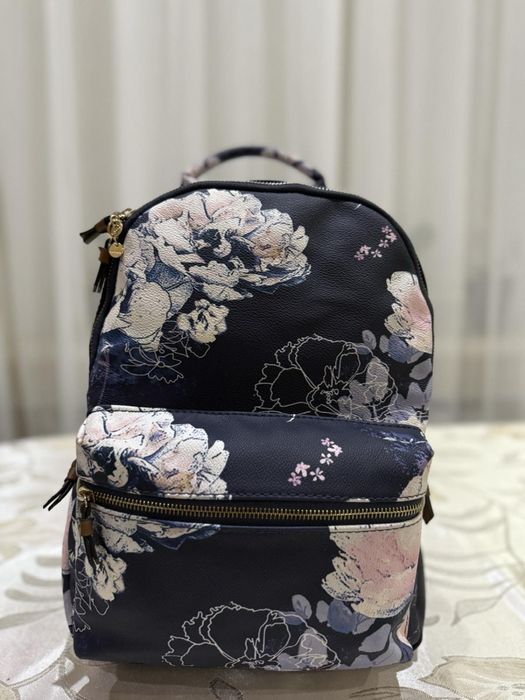 Рюкзак синього кольору parfois