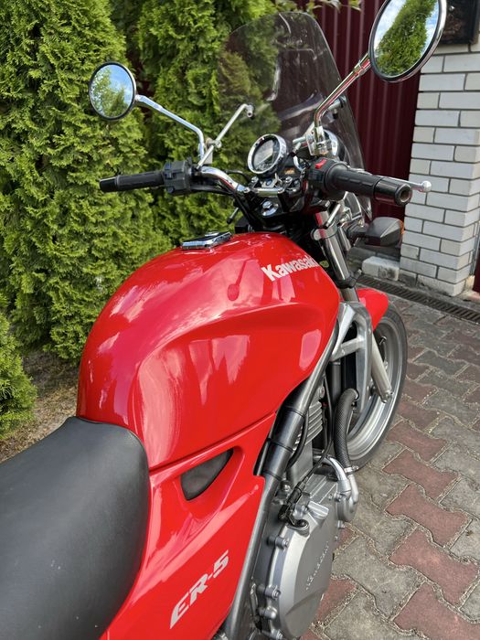 В продажі Kawasaki er 5