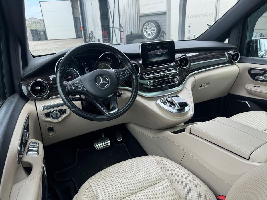 Mercedes-Benz Klasa V Mercedes V-Klasa 300 d Long 2.0 diesel 239 koni AMG