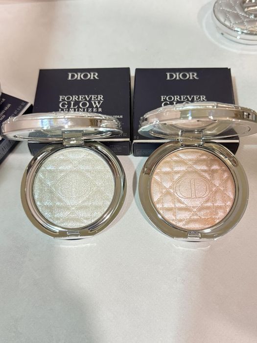 Хайлайтер для обличчя Dior Glow Luminizer 03 06