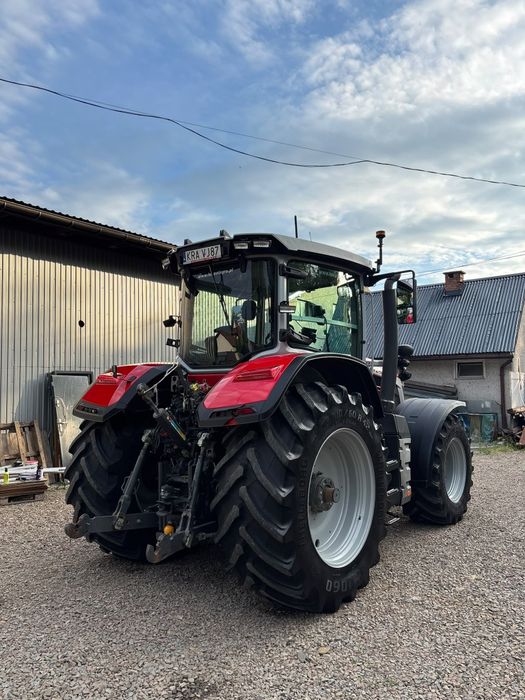 Massey Ferguson 8 s