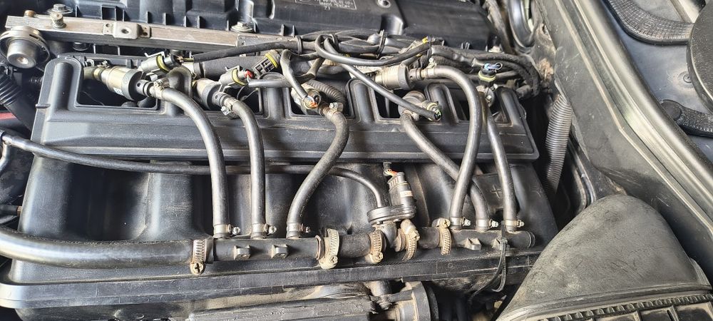ГБО 4 поколения на 6 цилин. Stag 300-6 Qmax Basic, форсунки HANA, б/у -  с BMW