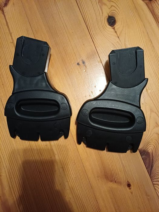 Adaptery do wózka Invictus