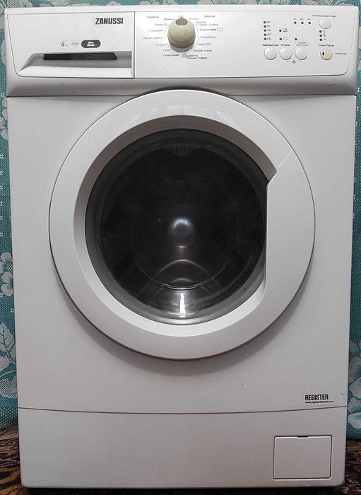 Пральна машинка Zanussi 5кг