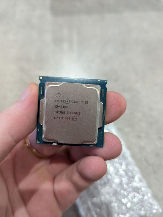 Процесор Intel Core i3-8100 3.6GHz LGA1151 б/в