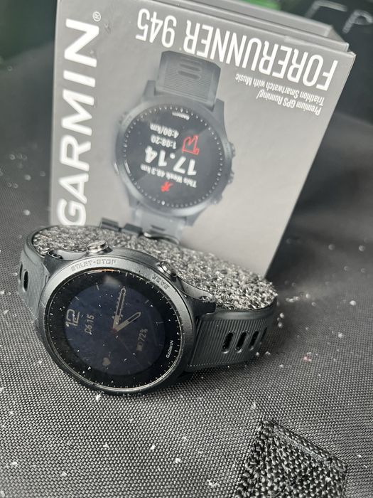 Смарт годинник Garmin 945