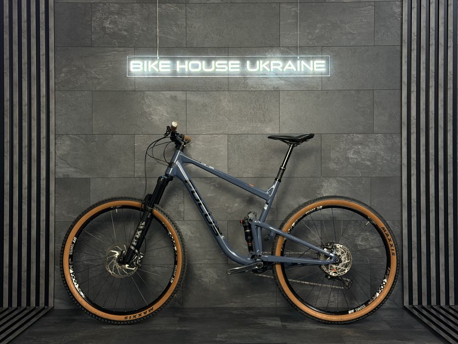 Focus Jam двопідвісний велосипед Fox