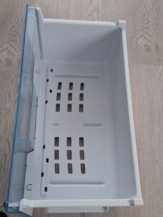 Oryginalna Dolna szuflada zamrażarki do lodówki Beko CSA 29026