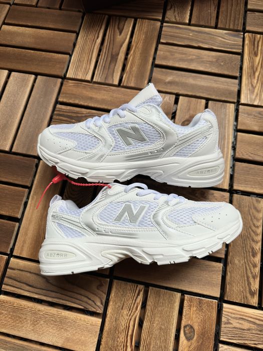 Кросівки жіночі new balance 530 white білі нью беланс