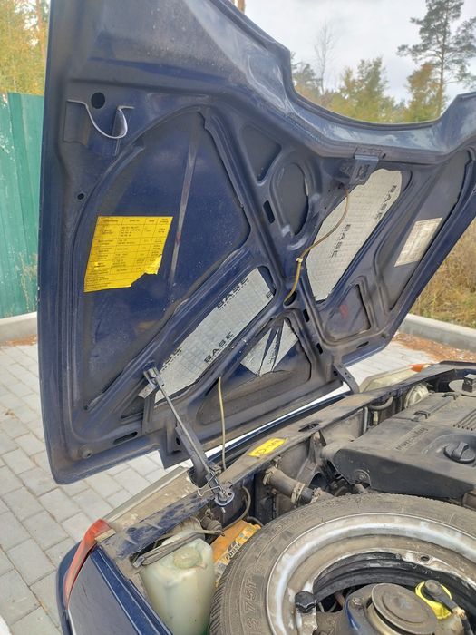 Авто славута 2008 року