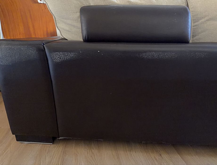 Sofá Chaise Longue com marcas