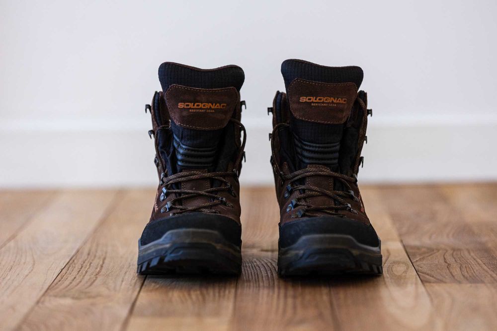 Botas Solognac Castanhas