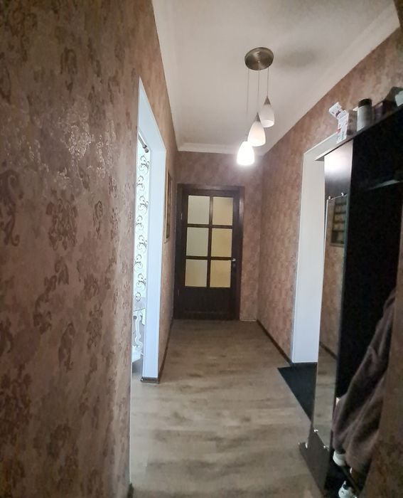 Продам двух комнатную кв. в  г. Самар ( Новомосковск).