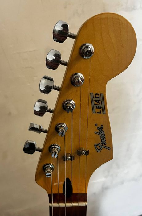 Fender player lead 2 Mexico