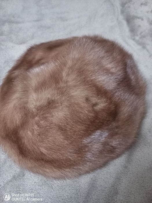 OKAZJA TANIO beret z futerka