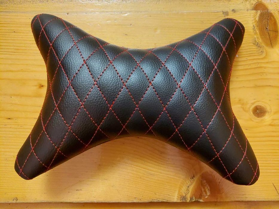 Автоподушка в автомобіль