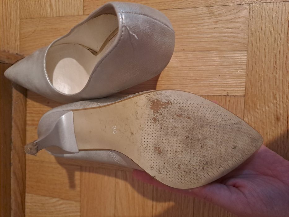 Srebne Buty Na Obcasie