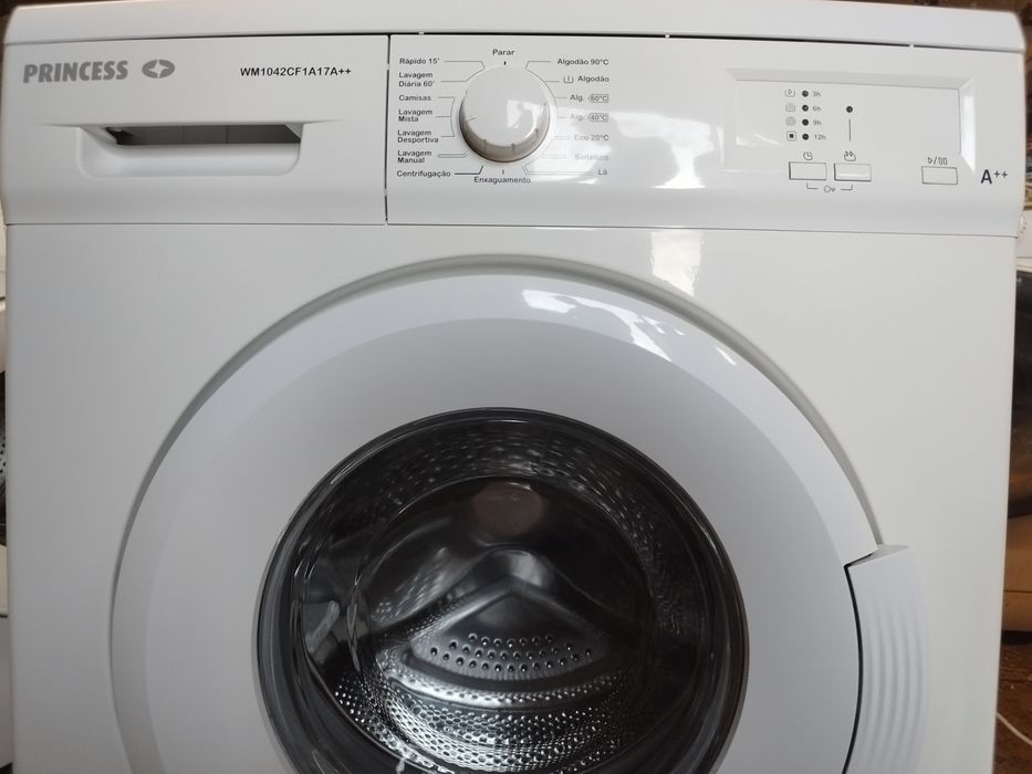 Máquina de lavar roupa