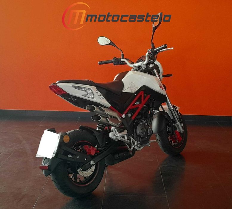 Benelli TNT 125 E4 2020