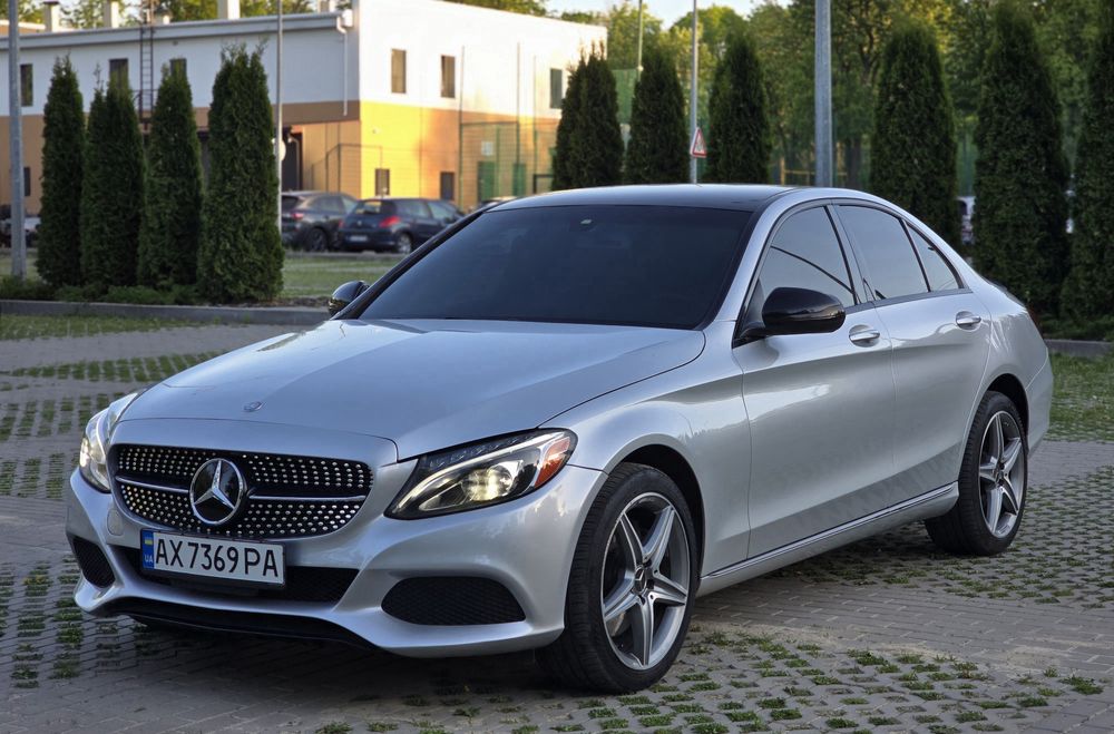 Продам свой Mercedes Benz C300 2л ( ПОЛНЫЙ ПРИВОД )