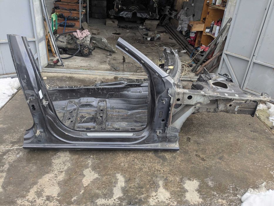 Четверть Audi A4 B8 Криша Корито запаски Ауді А4 Б8 Панель Чверть