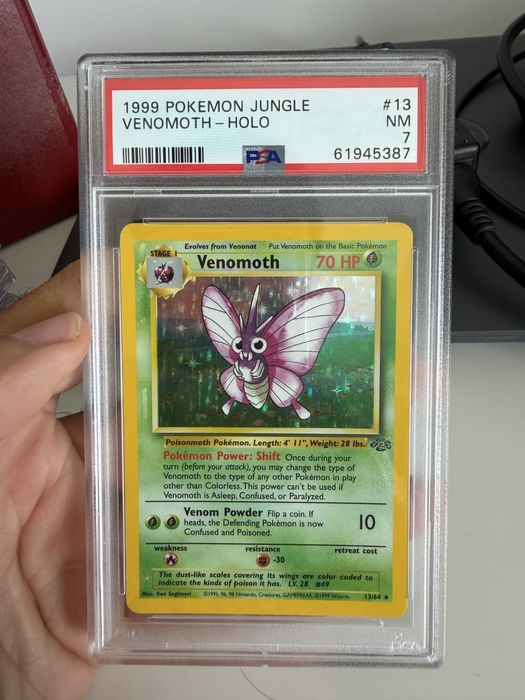 Carta pokemon graded venomoth holo jungle