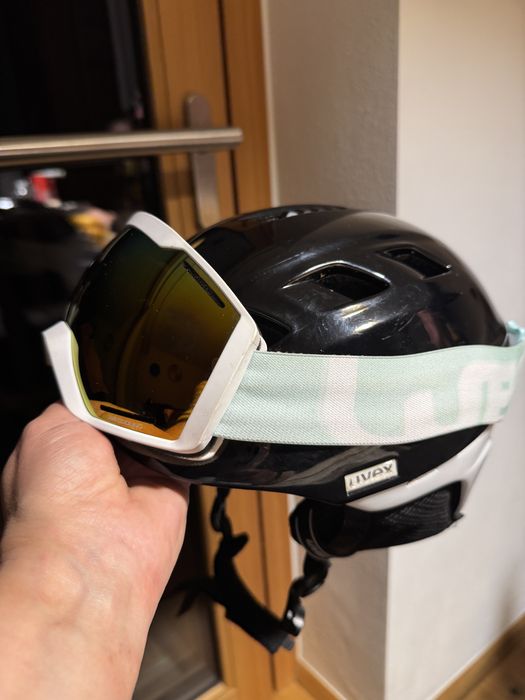 Kask narciarski uvex M
