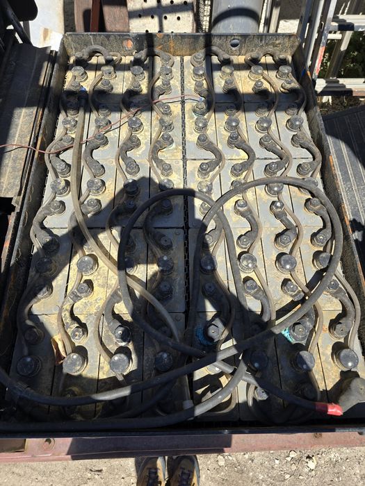 Empilhador Elétrico Nissan