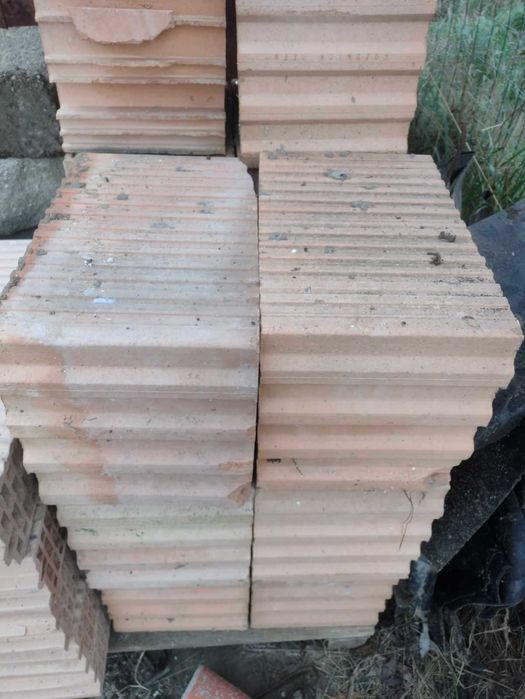 Cegła mega max cerpol