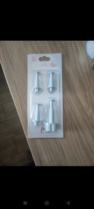 Foremki stempelki kwiatuszki do masy cukrowej