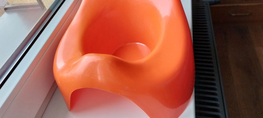 Nocnik dla dzieci pomarańczowy