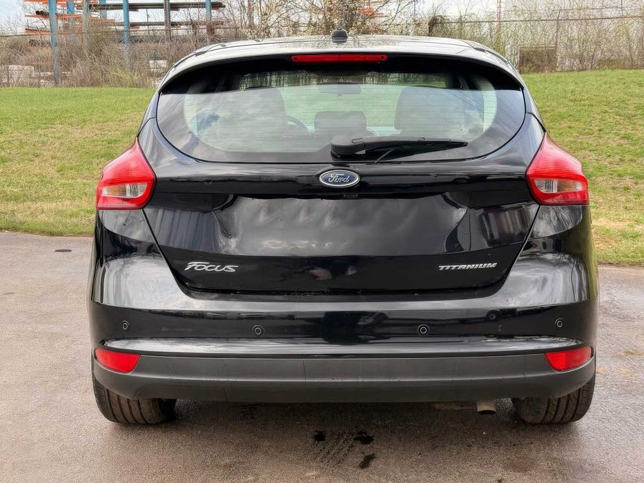 Ford Focus Titanium      2018