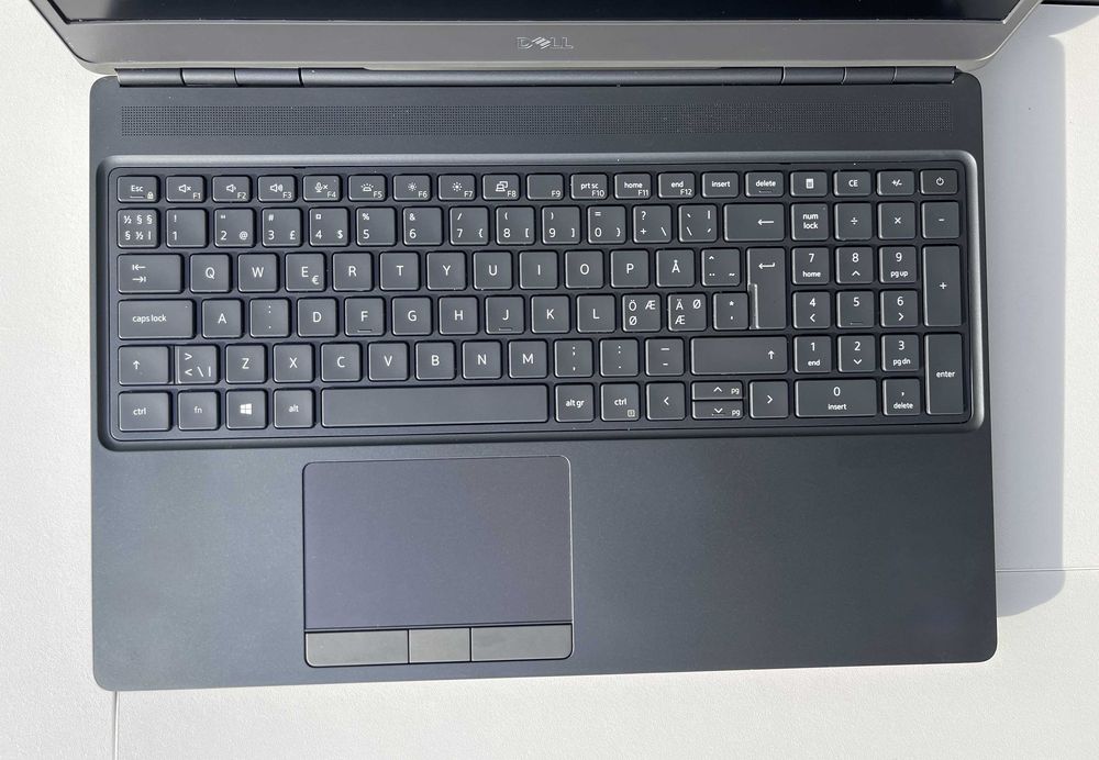 Dell Precision 7550/i7-10875H/64Gb DDR4/1Tb/15.6" IPS/RTX 5000 (16Gb)