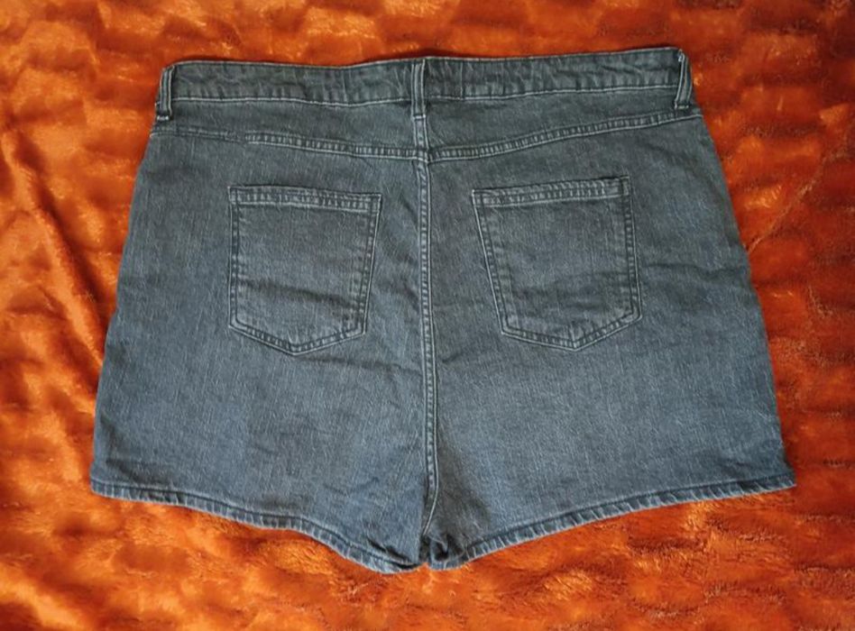Шорти джинсові .