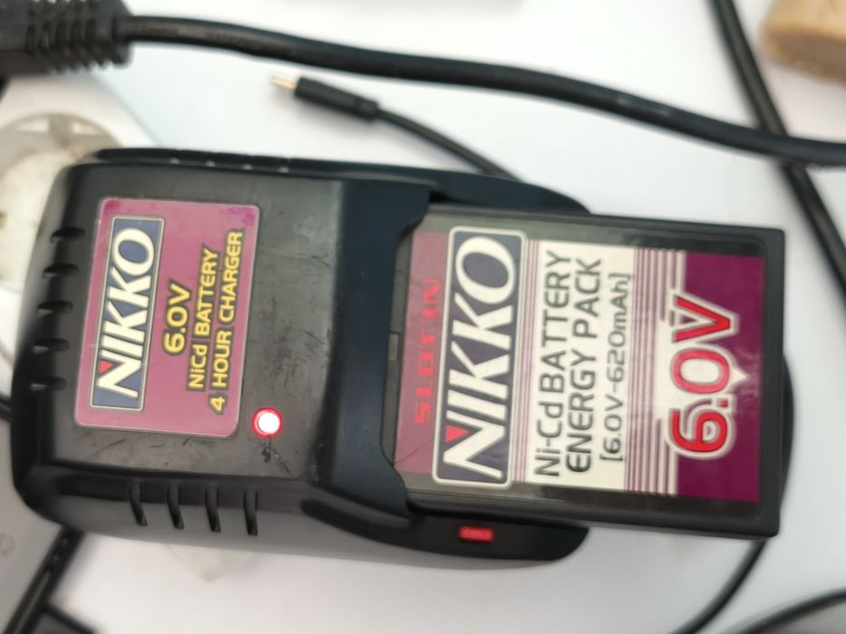 АКУМУЛЯТОР та зарядний пристрій NIKKO 6V NiCd