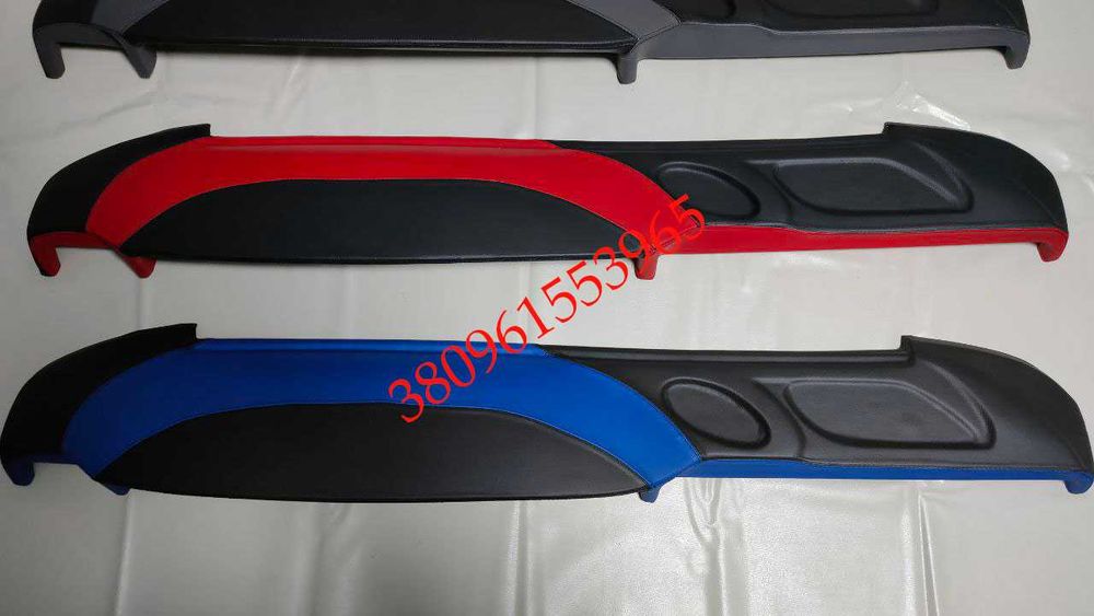 Накладка на торпеду ВАЗ2107 (пластиковая, разноцветная) новая