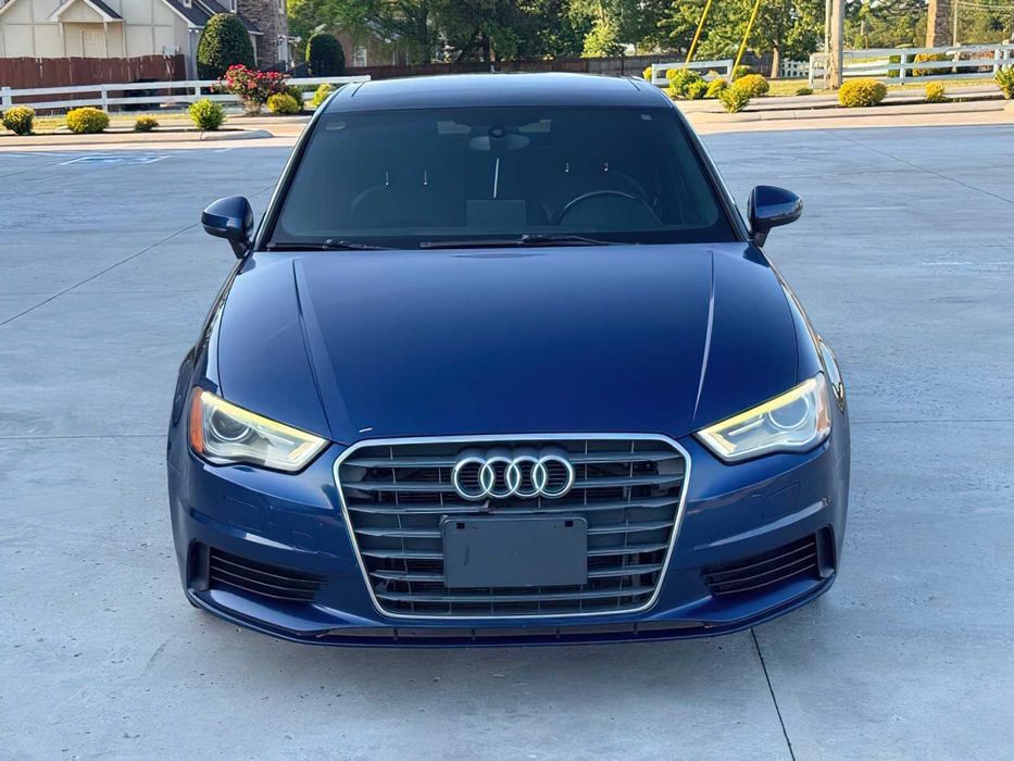 Audi A3 Premium      2015