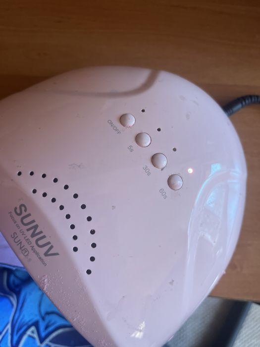 Продам uv/led лампу для манікюру