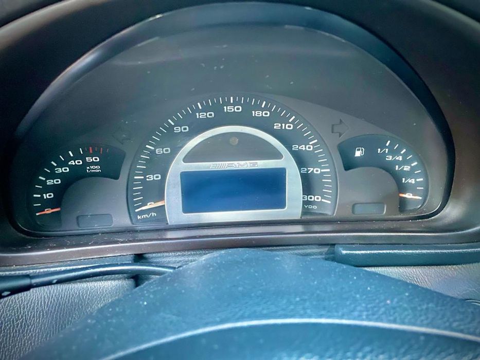 Mercedes-benz w203 C30 AMG